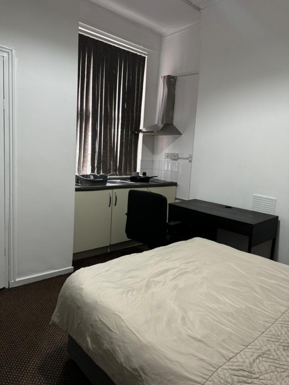 Nice Ensuite Near Cricket Ground Nottingham Exterior photo